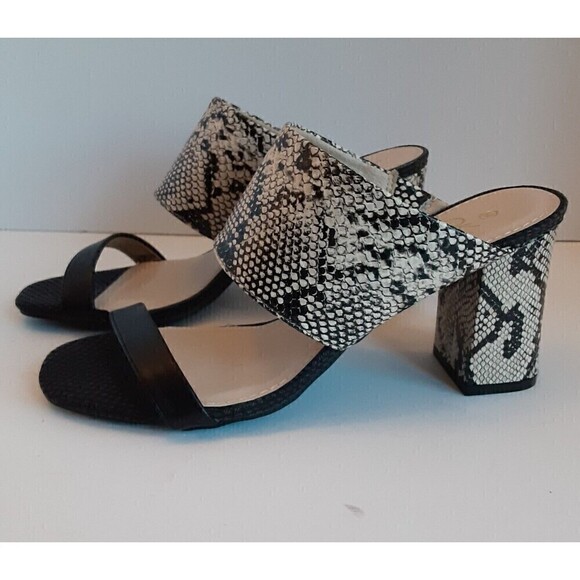 It s OK Size 8M Sandals w/Faux Snakeskin Wide Strap and Square Heels - Picture 1 of 8